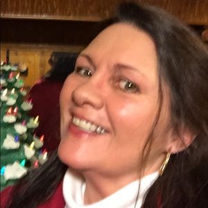 Meet your Posher, Carole